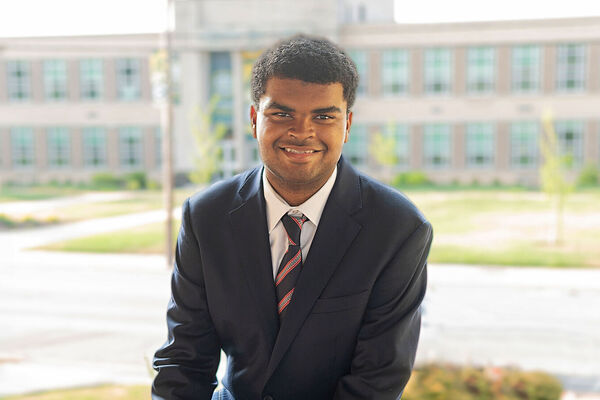 persistence-behind-the-mic-harper-lucas-26