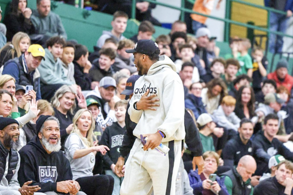 cleveland-cavs-surprise-visit