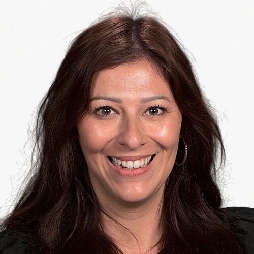 nicolette-cowley